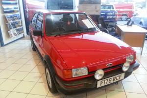 1989 FORD FIESTA XR2 RED Photo