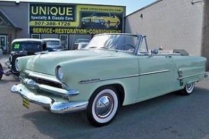1953 Ford Custom Sunliner! Photo