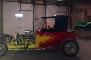 1923 Ford T Bucket, red with flames, good condition Photo