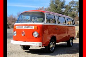 1976 VW Bus 9 Passenger TinTop - New Paint; California;  No Rust - Must See!!