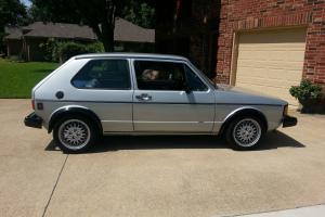 82 VW Rabbit LS 1.6 Diesel. Excellent condition, Clear title. 2nd owner. Photo