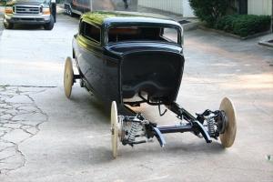 1932 FORD ROLLING CHASSIS and 3-WINDOW COUPE PACKAGE