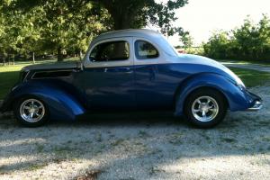 1937 Ford 5/ Window Coupe & Trailer Photo