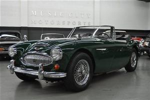 TWO OWNER WELL SORTED BRITISH RACING GREEN AUSTIN HEALEY 3000 BJ8