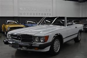 Solid Straight Accident Free Rust Free 560SL Photo