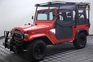 1974 Toyota FJ40 Fuel Injected with AC! Frame Off Restoration SHOW QUALITY Photo
