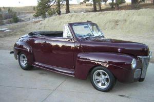 1941 FORD CONVERTIBLE Photo