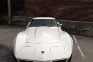 1975 White Chevrolet Corvette