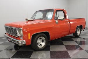 SHOW QUALITY TRUCK, 350 V8, AC, TILT, CUSTOM BUILT, STAND OUT FROM THE CROWD! Photo