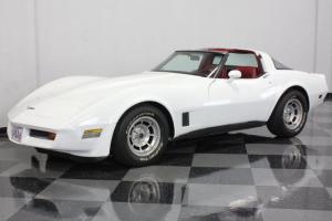 RECENTLY REPAINTED, RARE 4 SPEED VETTE, A/C RECENTLY SERVICED, VERY NICE CAR!! Photo