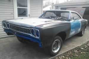 1968 Plymouth Road Runner 440 4 speed Photo