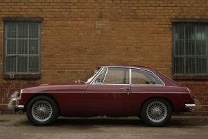 MGC GT Complete car with restored body Photo