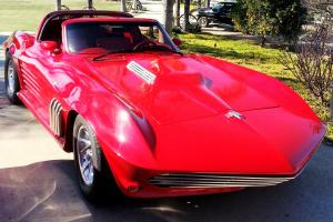 1963 Corvette Sting Ray SPLIT WINDOW and TARGA SUNROOF a GEORGE BARRIS CREATION