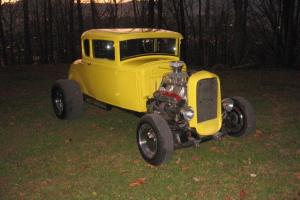 1930 FORD COUPE Photo