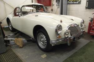 MGA TWIN CAM COUPE (SUPERGHARGED) Photo