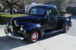 1941 Ford Hot Rod Pickup - Chevy 350/350 - Dropped Axle - 4 Wheel Disc - 9 Inch