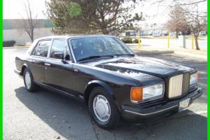 1989 Bentley Turbo R Black with Black & Red Piping Photo