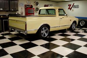 1967 CHEVROLET C-10 CUSTOM/10 ..ONE OF THE BEST YOU WILL FIND . MY SHOW TRUCK ..