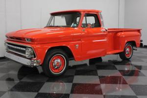 3 OWNER TEXAS TRUCK, INLINE 6, A/C, VERY NICE PICKUP THATS READY TO DRIVE