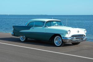 1955 Olds Holiday 88