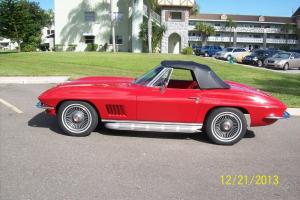 Red/red.  327/300hp. 4 speed. stingray roadster Photo