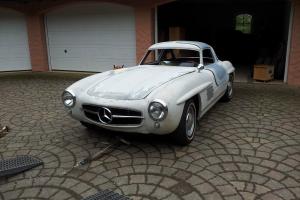 Mercedes Benz 300 SL Gullwing Replica/Kit makes on Pagoda Basis 1968