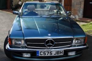 1986 MERCEDES 420 SL AUTO GREEN, FULL ENGINE REBUILD JUST COMPLETED. Photo