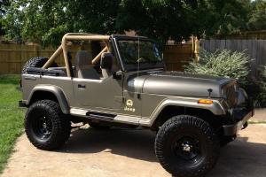 1988 Jeep Wrangler Owned by Carroll Shelby Photo