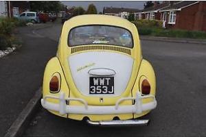 Classic Volkswagen Beetle YELLOW/WHITE Show Car
