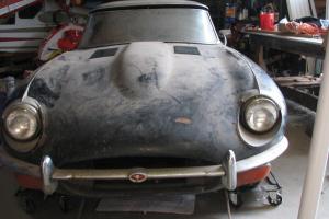Jaguar E type 1971 roadster serie 2, matching numbers, fantastic barn find!! Photo