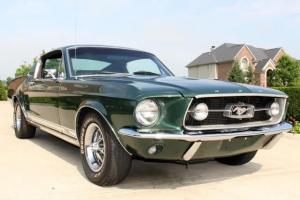 Ford : Mustang Watch Video Photo