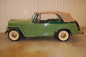 Willys : jeepster Tan