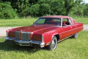 Chrysler : New Yorker Brougham Coupe