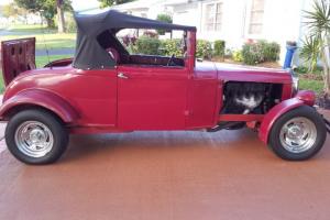 Ford : Model T Roadster Photo