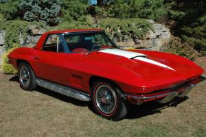 Chevrolet : Corvette Red
