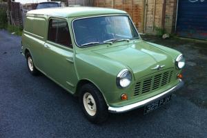AUSTIN MORRIS MINI VAN MK1 1963 SMOOTH ROOF WILLOW GREEN MOTED TAXED BARGAIN!