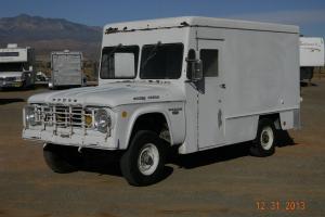 Dodge : Power Wagon Ambulance