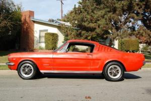 Ford : Mustang 4 speed