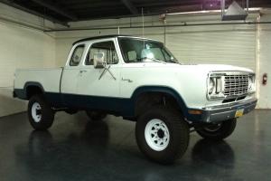 1977 Dodge Power Wagon Club Cab Short Bed Adventurer Pack. Photo