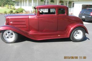 32 Hot Rod Five Window Coupe (Olds not Ford) - Trophy Winner Photo