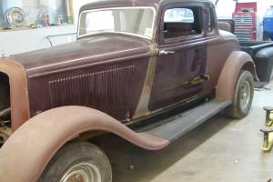 1933 plymouth 5 window coupe barn find project Photo