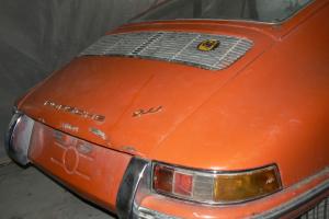 1965 Porsche 911 restoration car