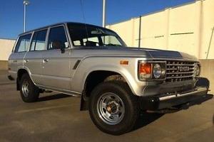 Exceptional FJ60 in Show Quality Condition - NO RUST and NO RESERVE Photo
