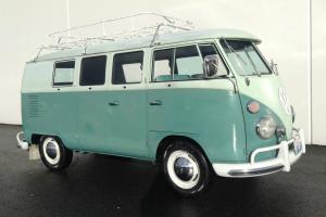 63 Volkswagen VW Kombi Split window Bus Transporter Rebult 1600cc New Upholstery