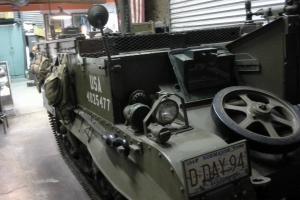 1944 FORD T16 UNIVERSAL CARRIER WW2 US MILITARY TRACKED ARMORED PERSONNEL VEH. Photo