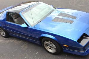 B.I.N. gets SHIPPING included! BRIGHT Blue! Loaded, Awesome IROC! Photo