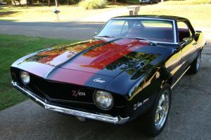1969 CHEVROLET CAMARO COUPE RESTO-MOD complete nut and bolt restored black/red Photo