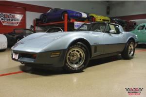 1982 CORVETTE ONLY 311 ORIGINAL ONE OWNER MILES TWO TONE AUTO LIKE NEW Photo
