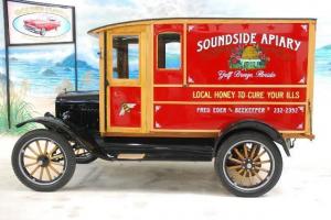1924 FORD " DELIVERY TRUCK " AUTOMOTIVE HISTORY Photo
