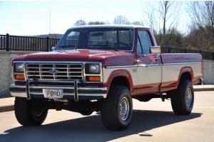1985 Ford F-150 4x4 XLT Lariat 30,000 actual miles real survivor